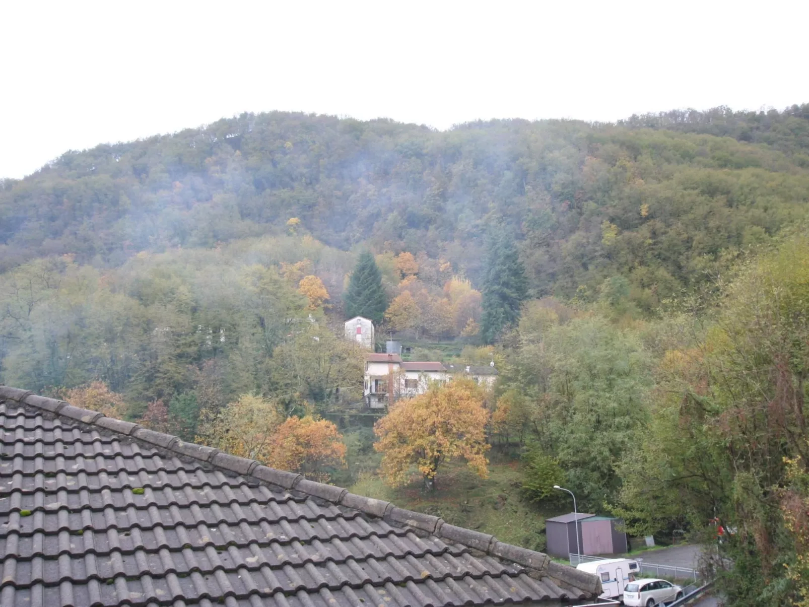 Für 3 Personen ca. 37 m&sup2- in Lumarzo, Norditalien (Ligurien) - Buiten