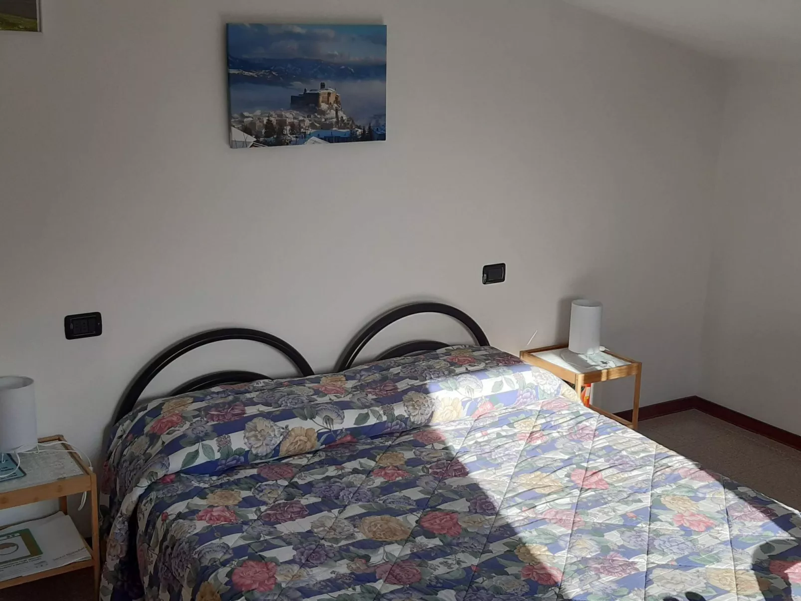 Ferienzimmer in Tolasudolsa Zimmer Frühstück - Binnen