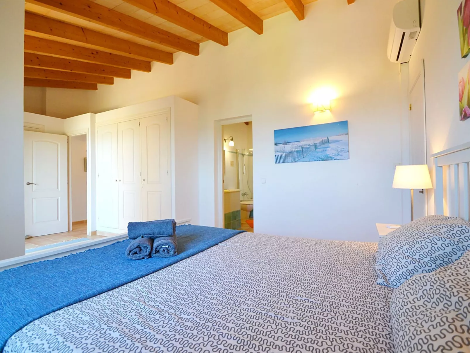 Gemütliches Ferienhaus in Urbanització S'estanyol mit Privatem Pool - Binnen