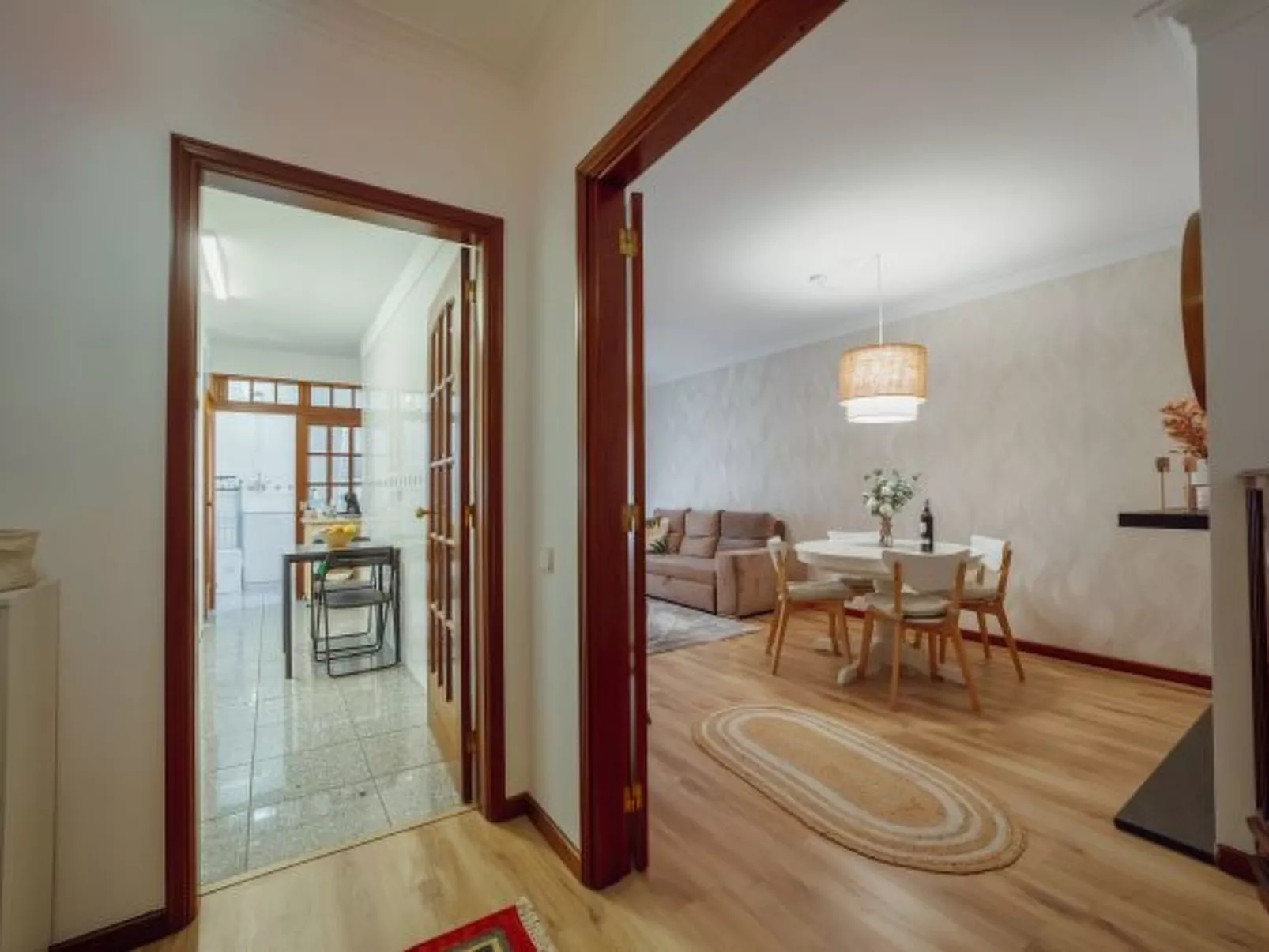 MATOSINHOS CENTER PREMIUM APARTMENT by VACATIONY - Binnen