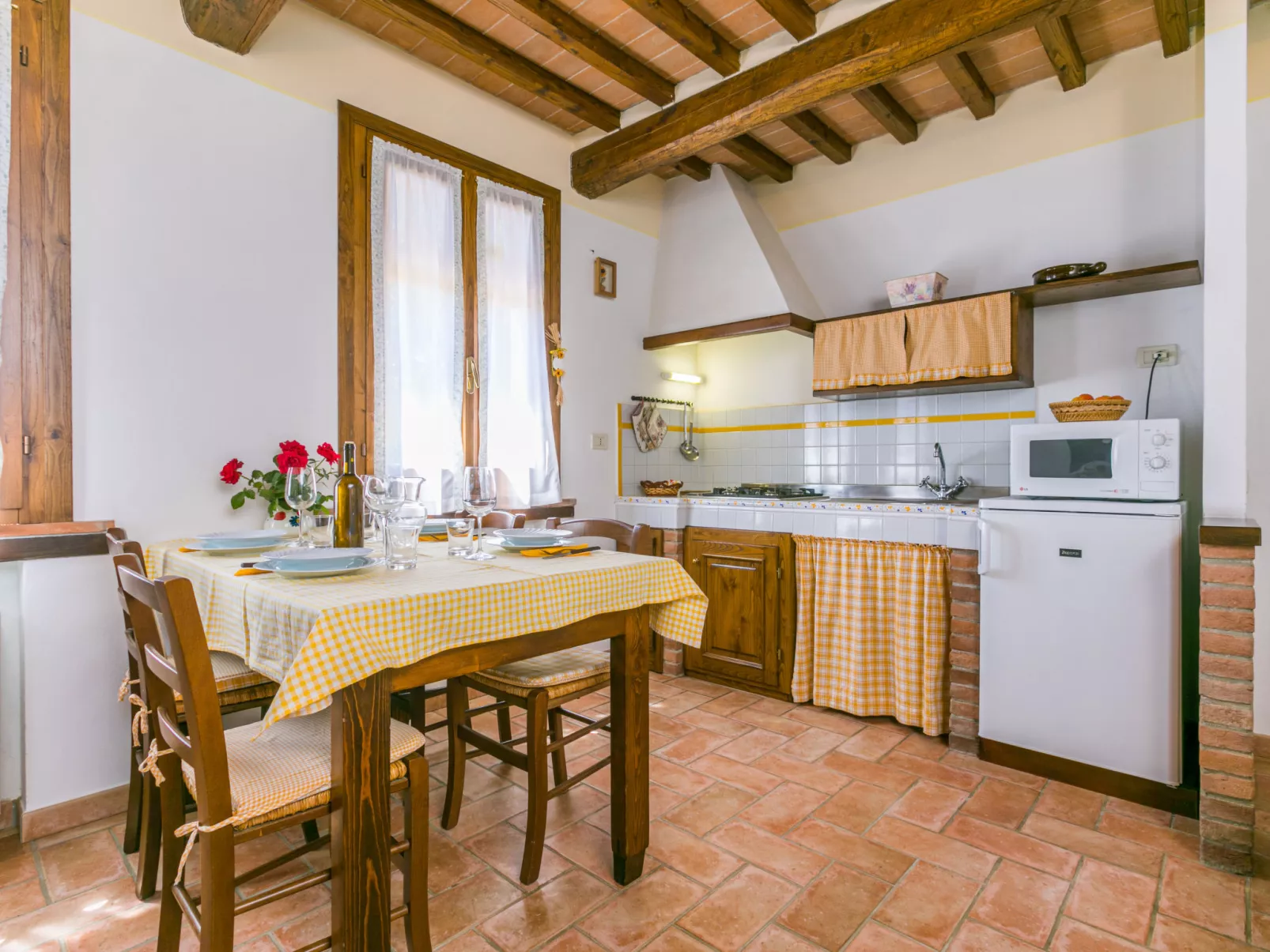 Rossogiallo - Binnen