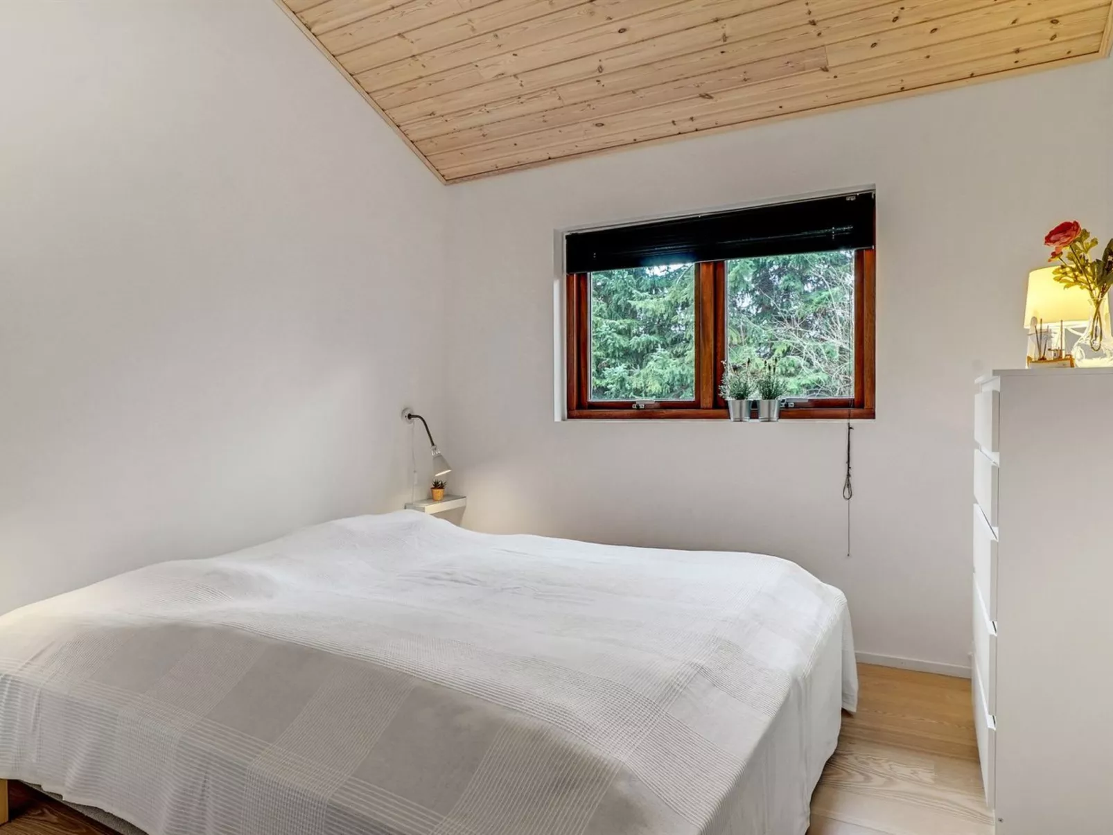 "Orm" - 550m to the fjord - Binnen