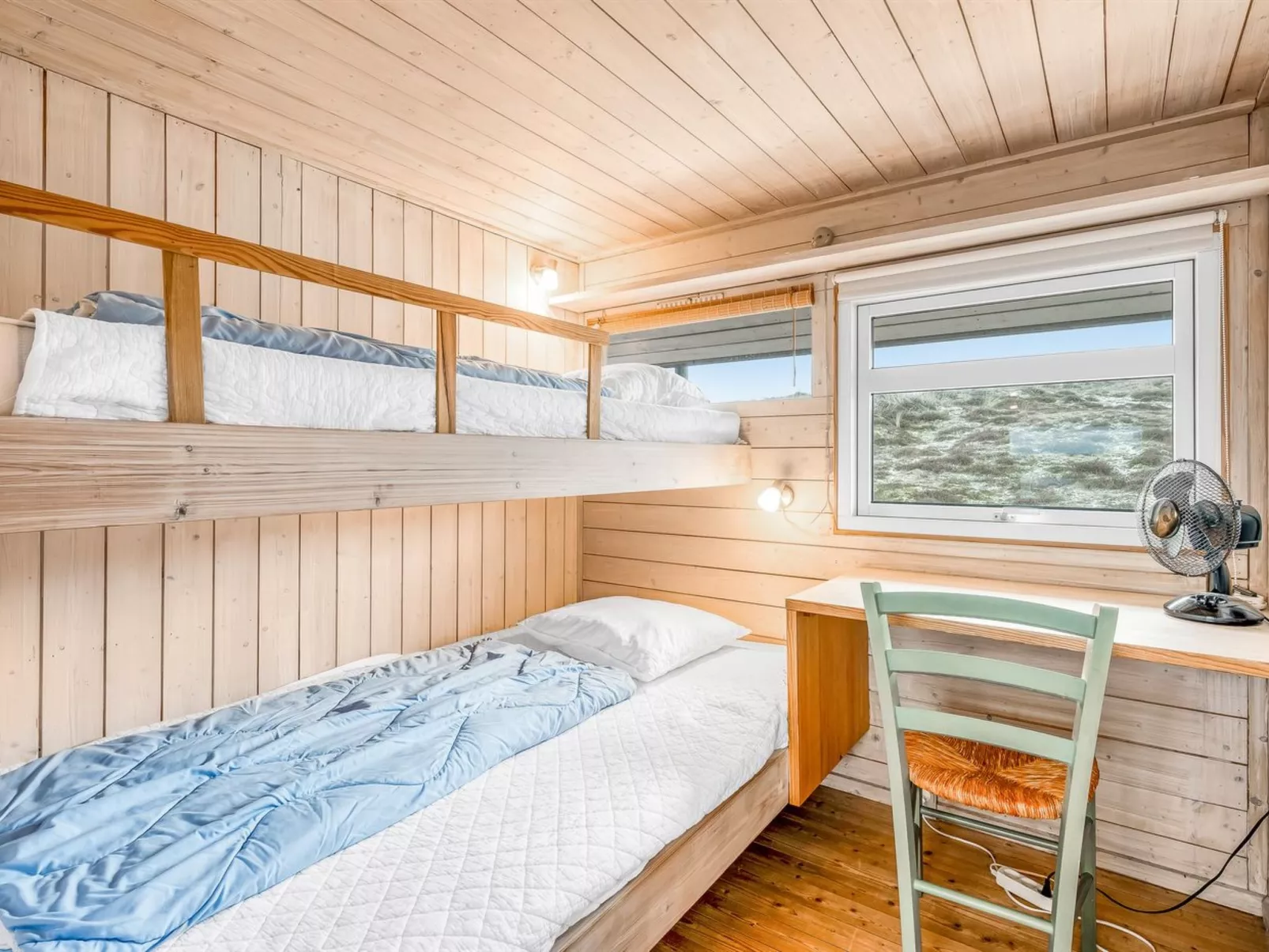 "Krak" - 1km from the sea - Binnen