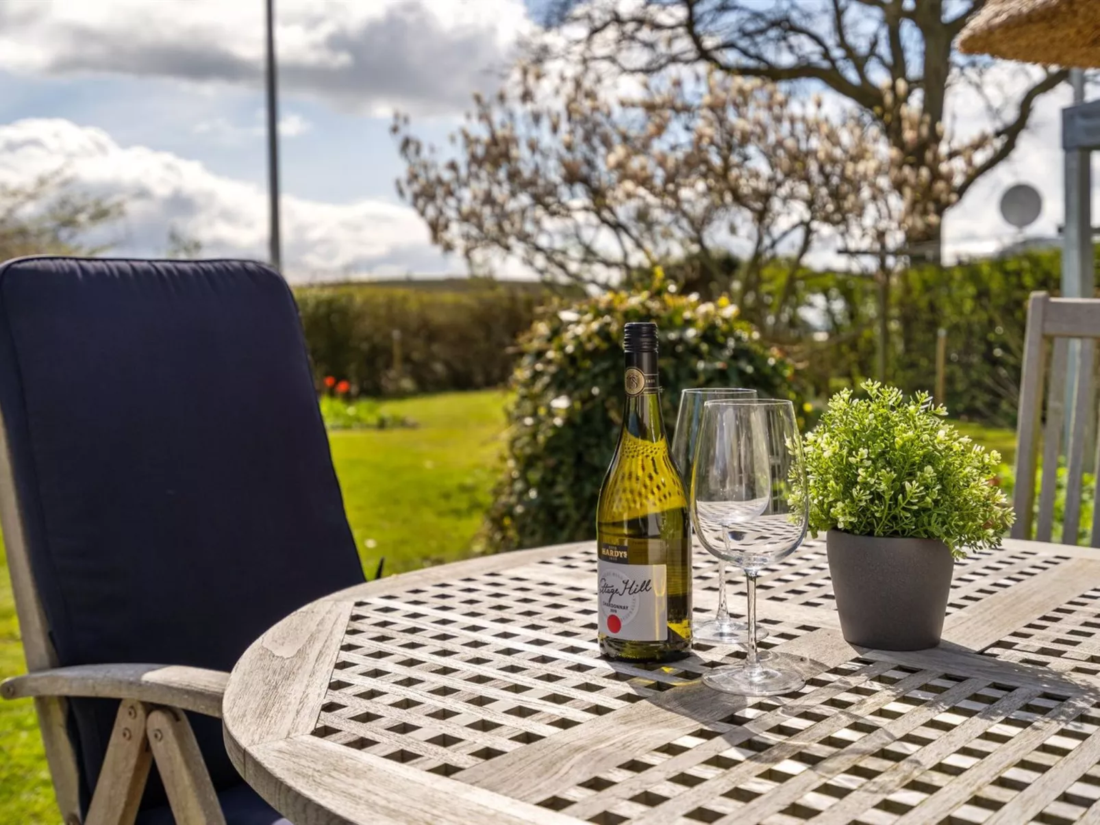 "Gyril" - 100m from the sea - Binnen