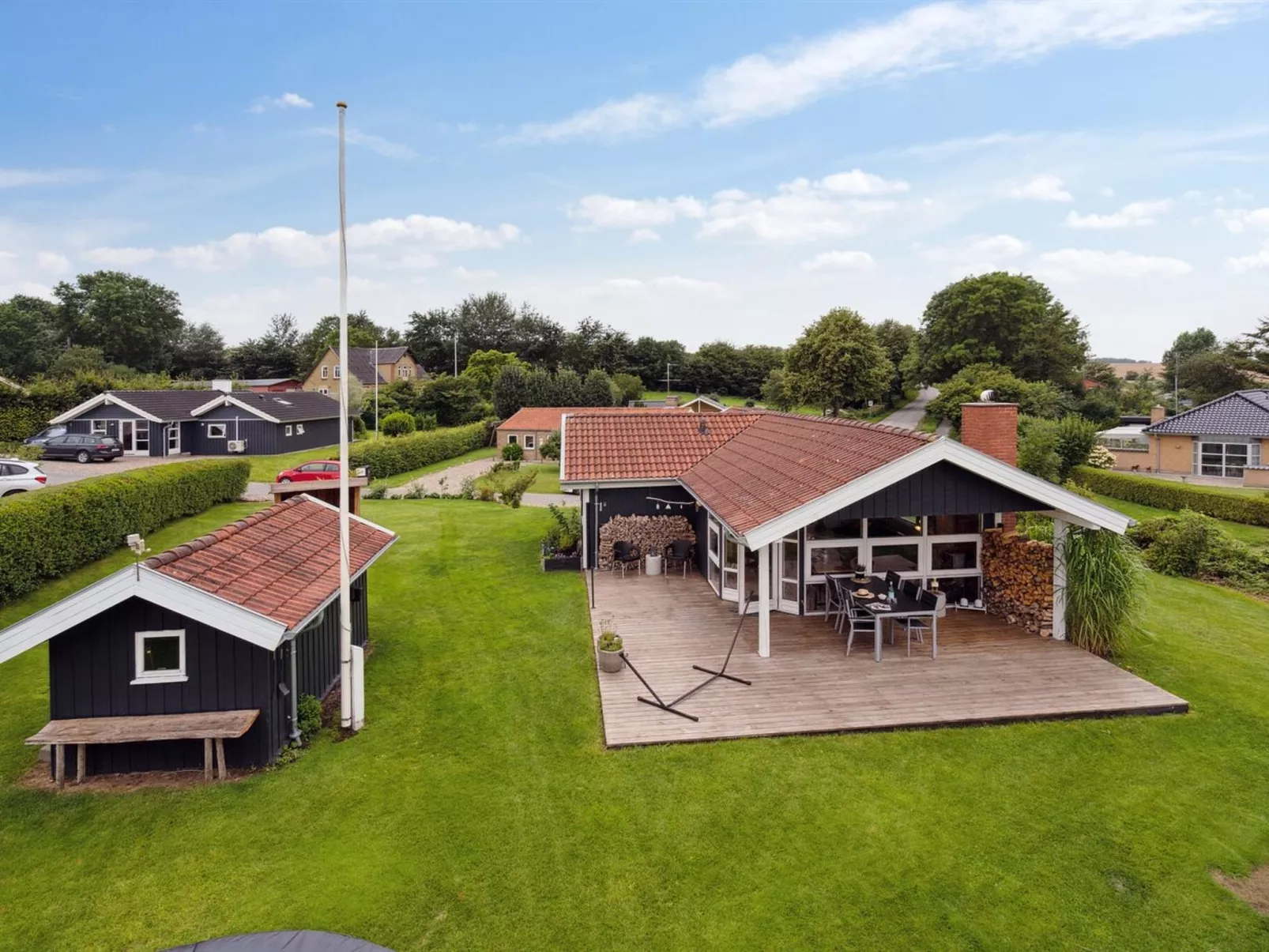 "Hjalmsvider" - 300m from the sea - Buiten