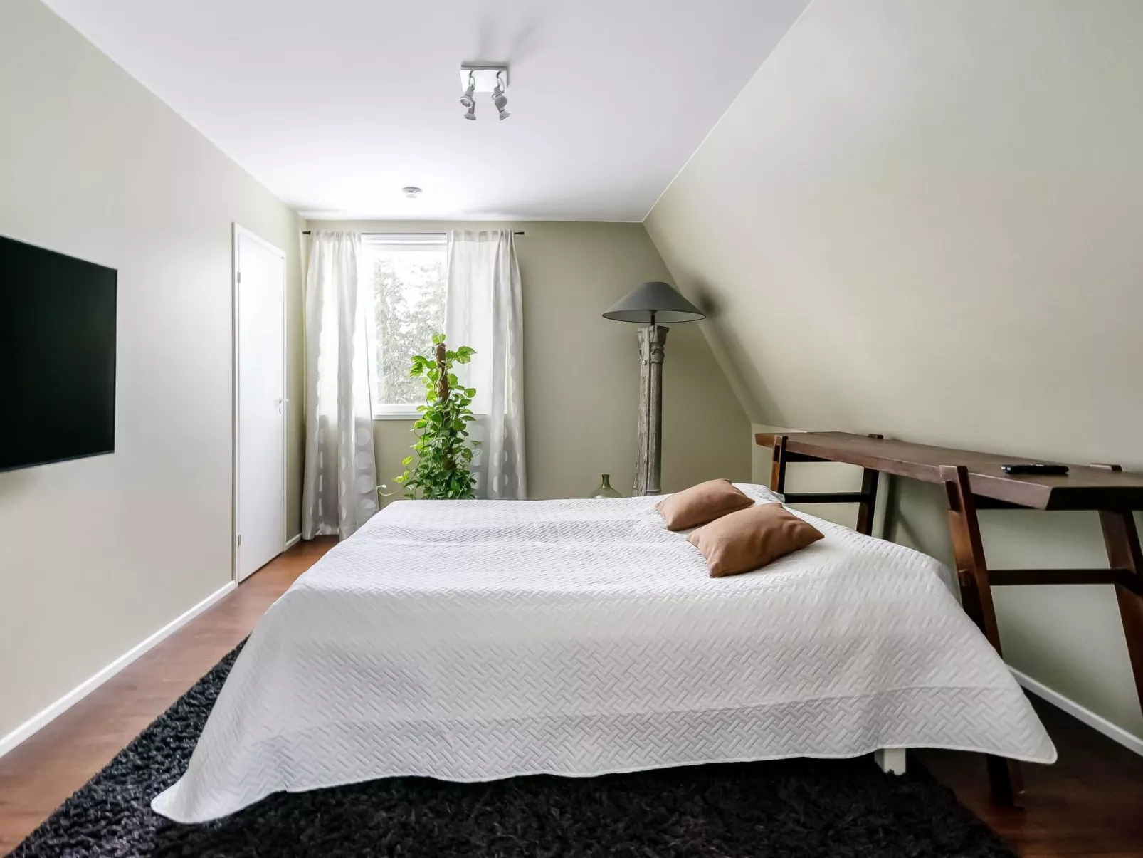 Mustijoenranta - Binnen