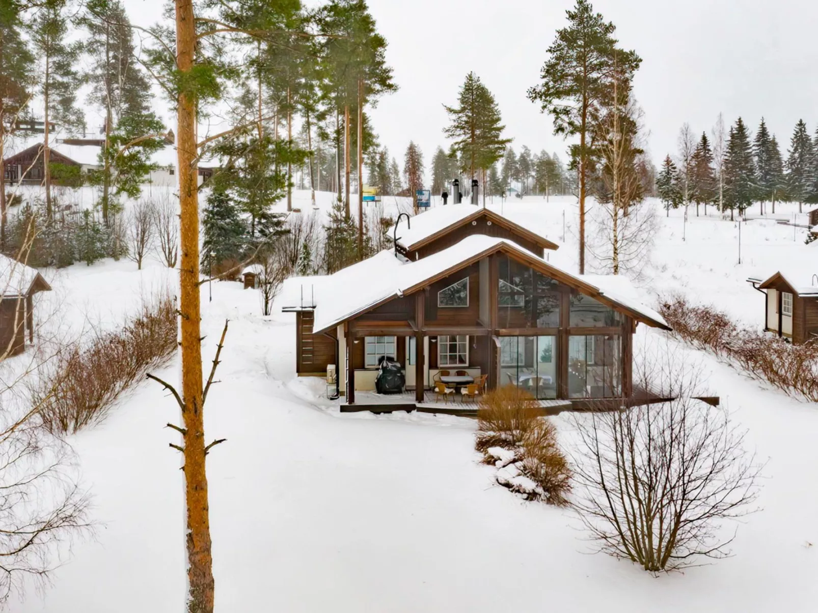 Ski and camp golf casa rocala - Binnen