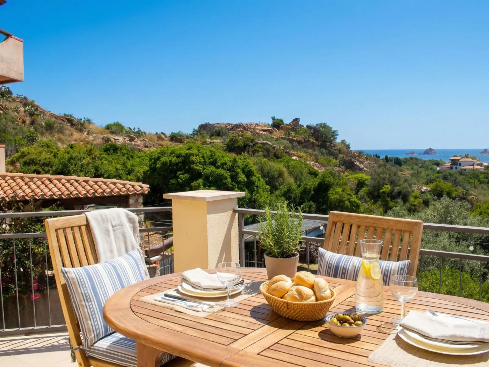 La Meravigliosa Sardegna - Buiten