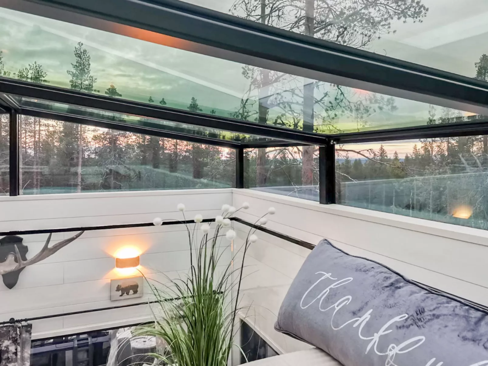 Levi secret igloo ruska 8d - Binnen