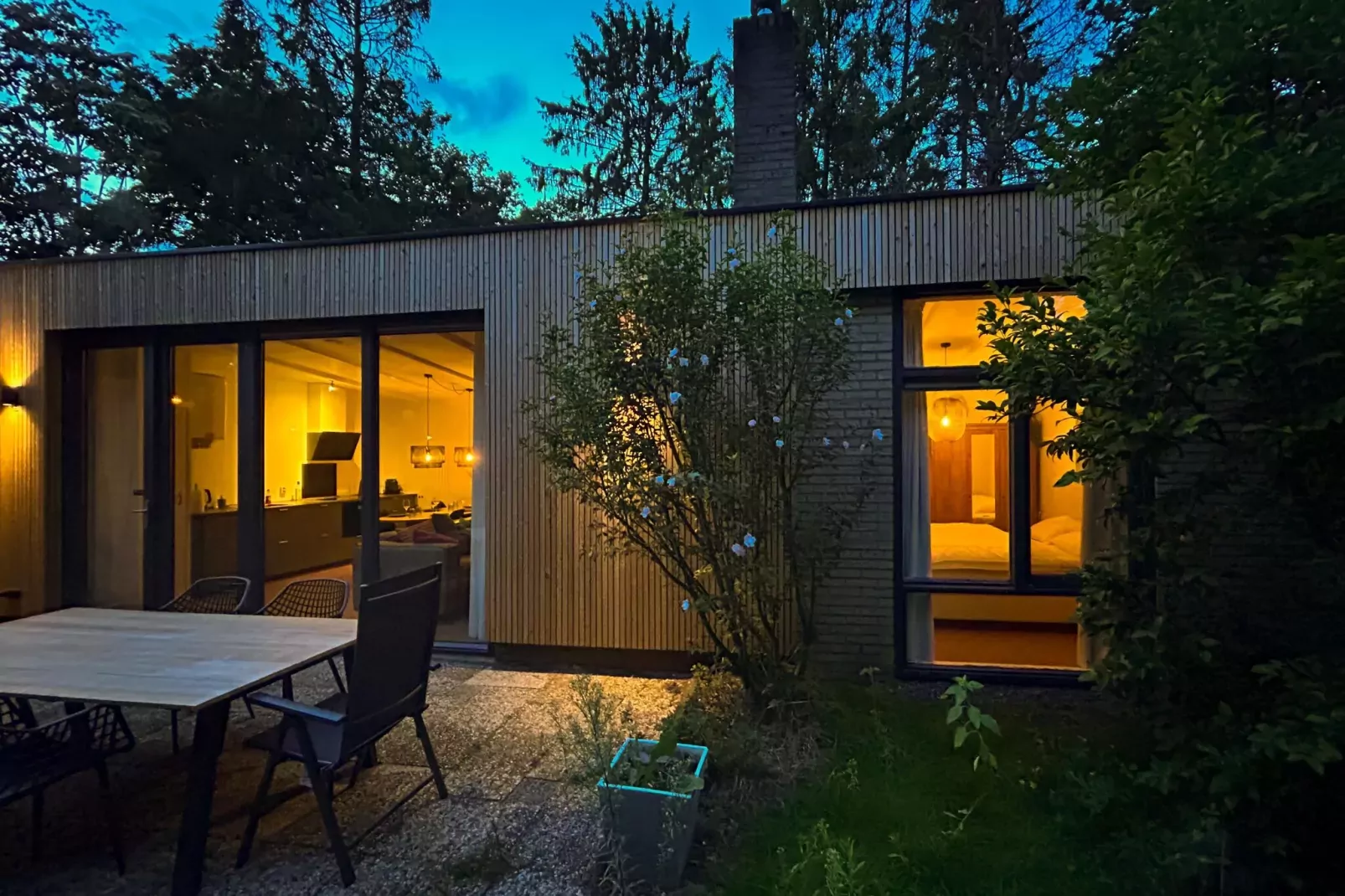 Duo Suite wellness-Buitenkant zomer