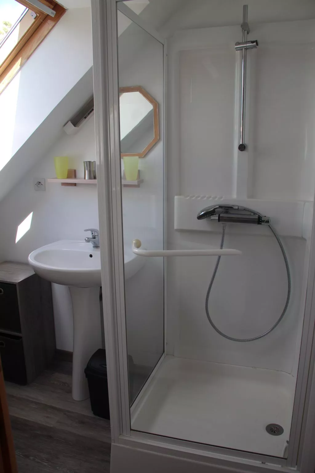 Für 4 Personen ca. 35 m&sup2;in Hénanbihen, Bretagne (Côtes-d'Armor) - Binnen