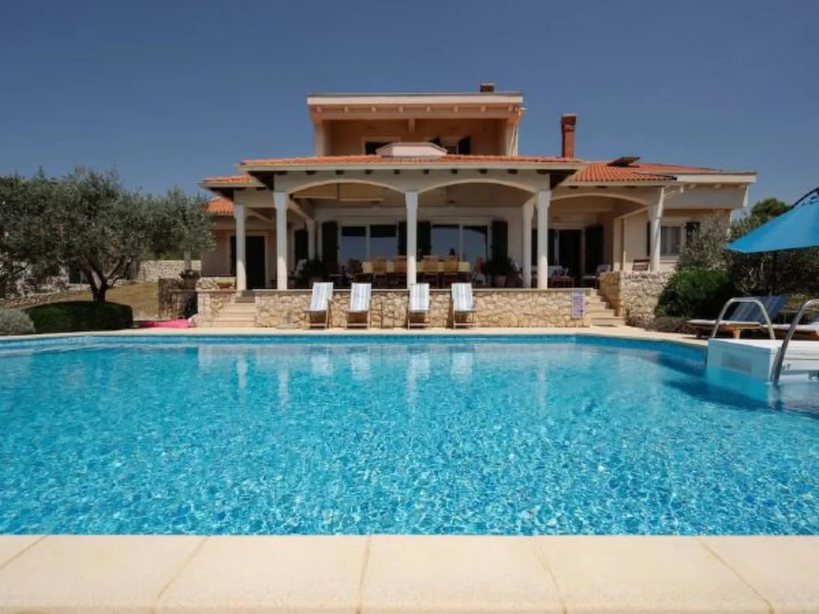 Magnificent Villa Clara with big pool - Image-tags.info