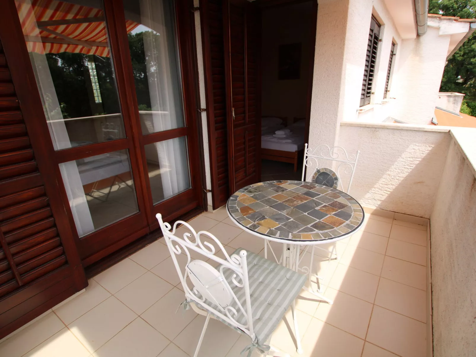 Villa Viktoria / HR-11041-01 - Image-tags.info