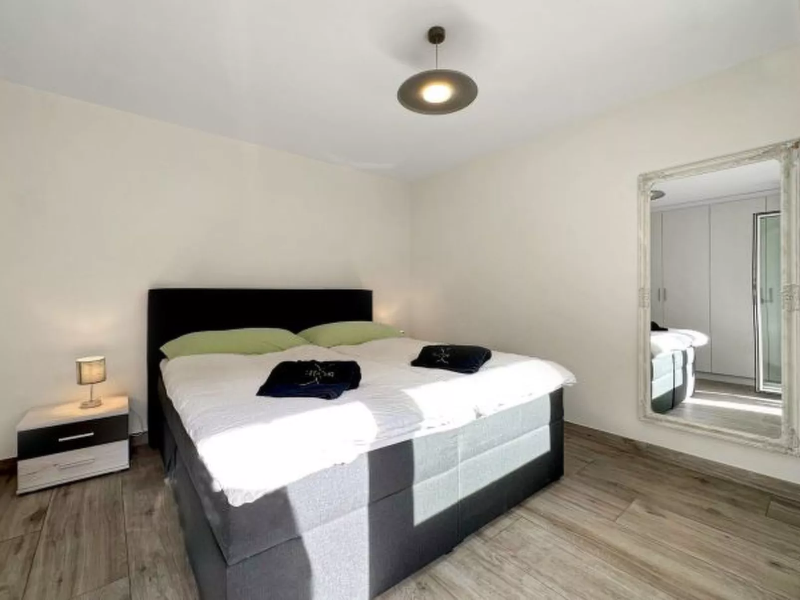 Eagle Apartement - Zermatt - Binnen