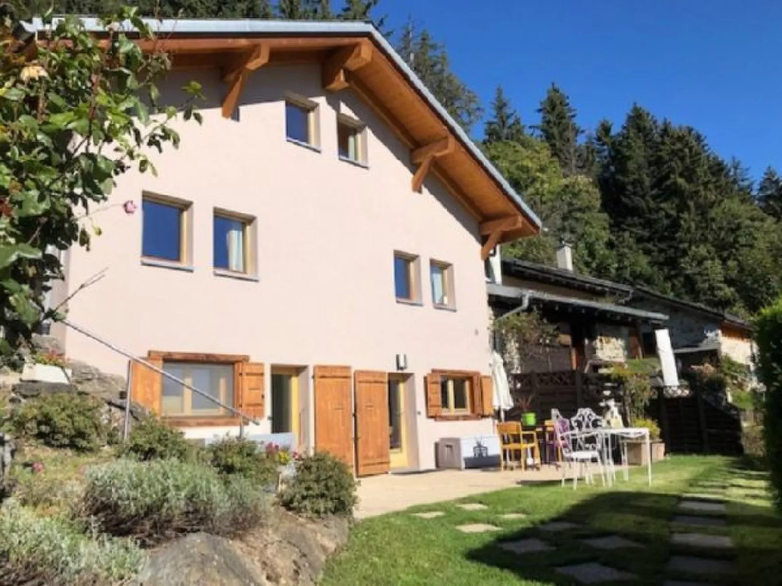 My Cosy Flat in the Mountains - Buiten