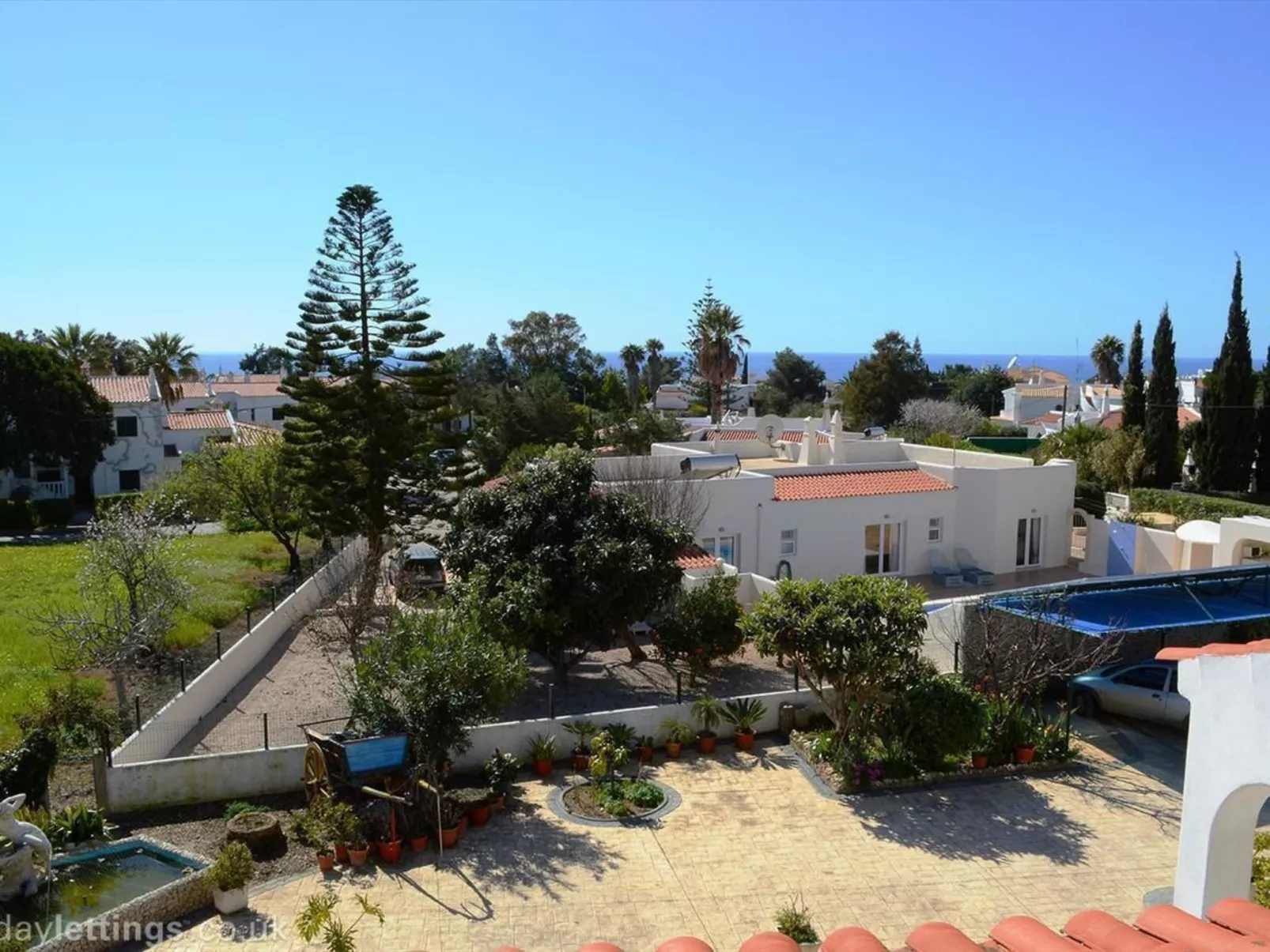 Große Wohnung in Carvoeiro mit Möblierter Terrasse - Buiten