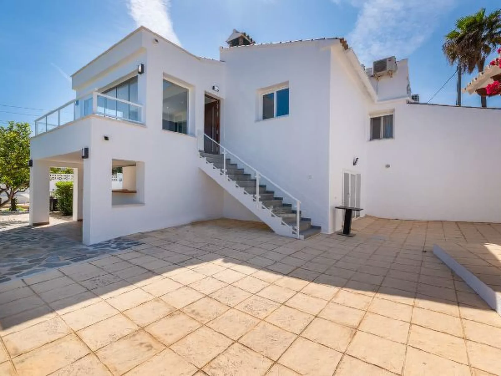 Villa Reva - PlusHolidays - Image-tags.info