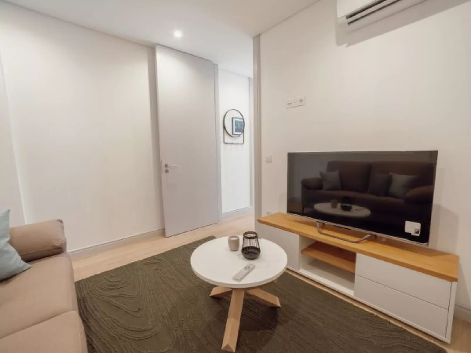 HEART OF PORTO APARTMENT G by VACATIONY - Binnen