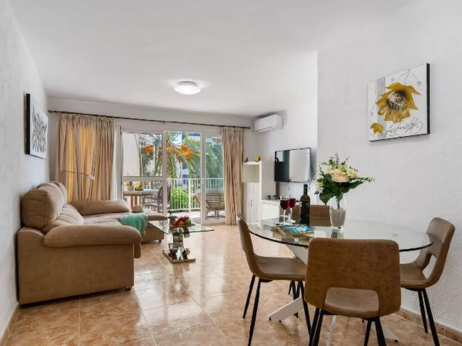 Apartment Penyon - PlusHolidays - Image-tags.info