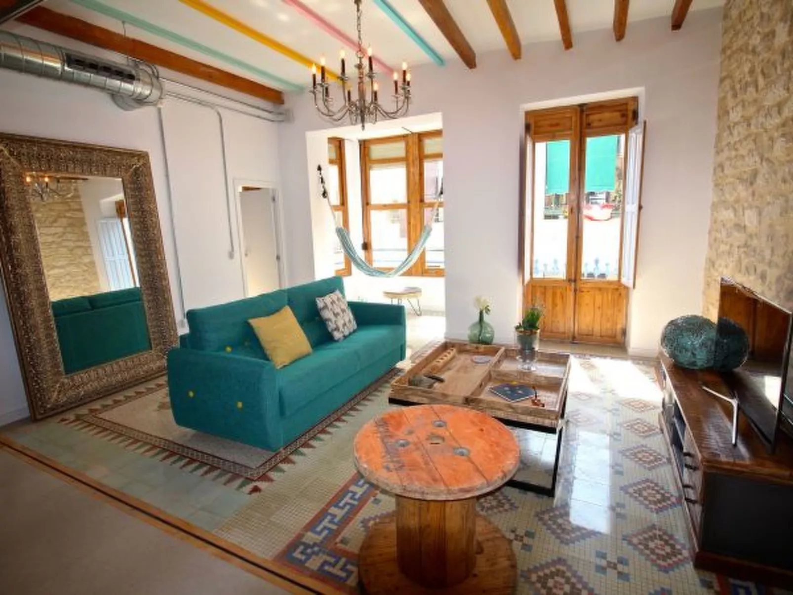 APART. GRANDE Y LUMINOSO EN EL CENTRO DE ALICANTE - Binnen