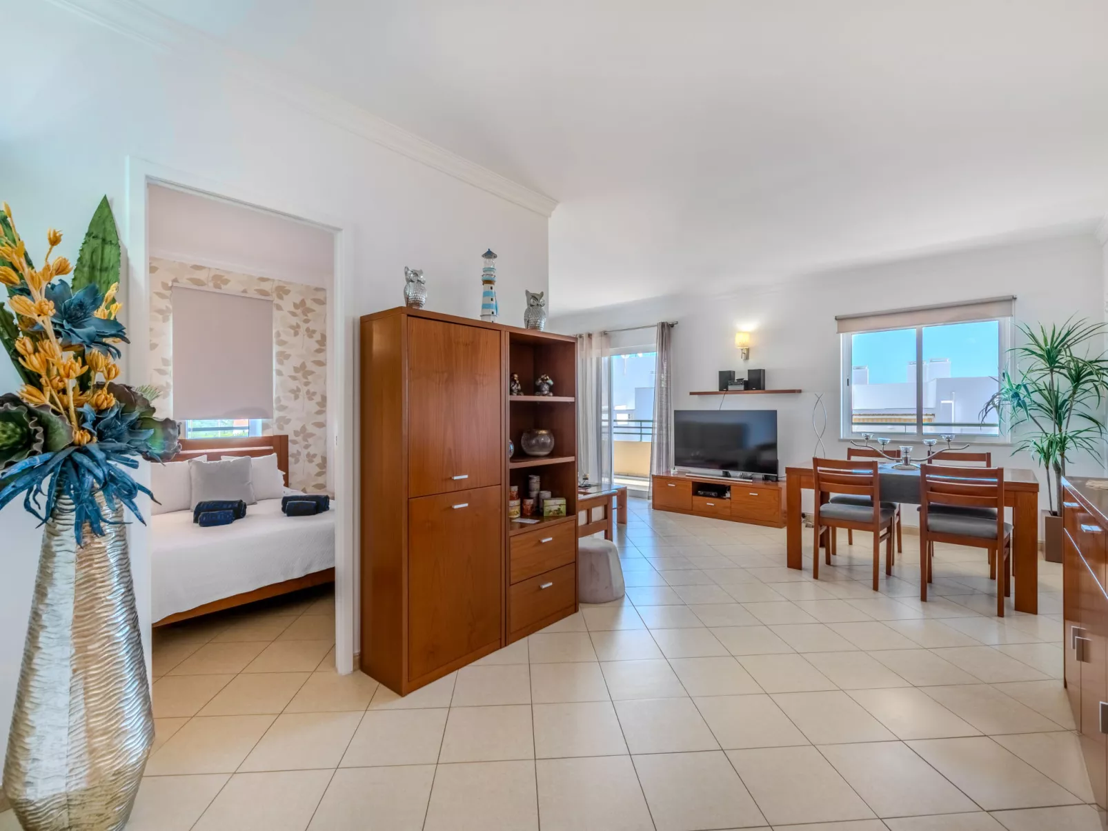 Cristina Inn - Binnen