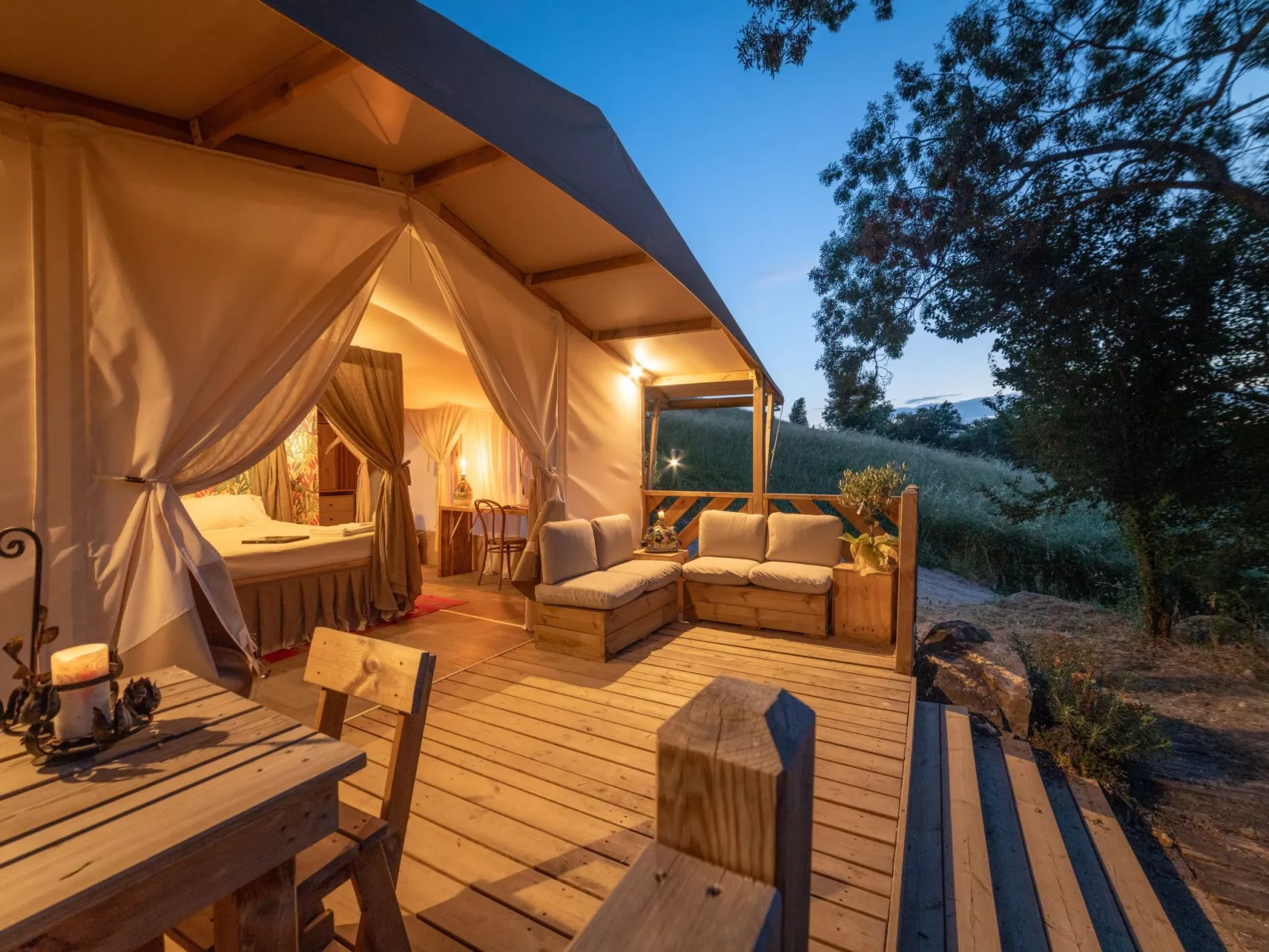 Glamping La Tenda di Lorenzo mit privatem Pool - Buiten