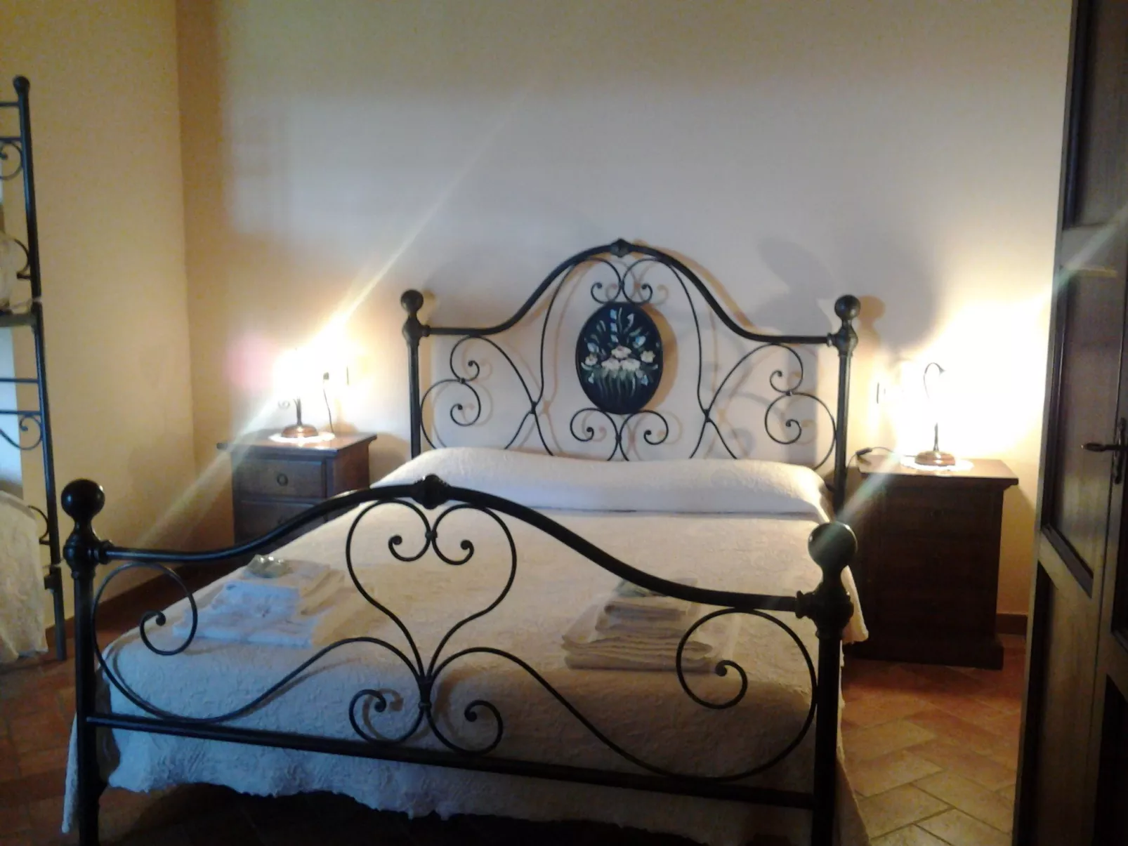 Agriturismo Poggio Pistolese - Zimmer La Ginestra - Binnen