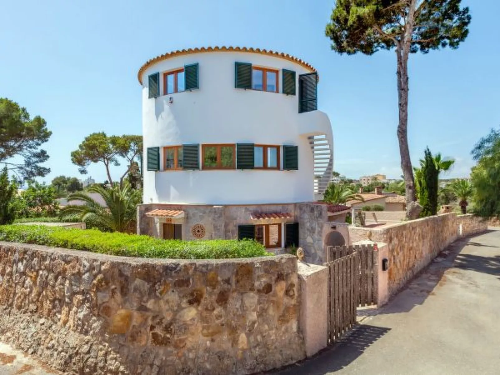 Villa Redonda - Image-tags.info