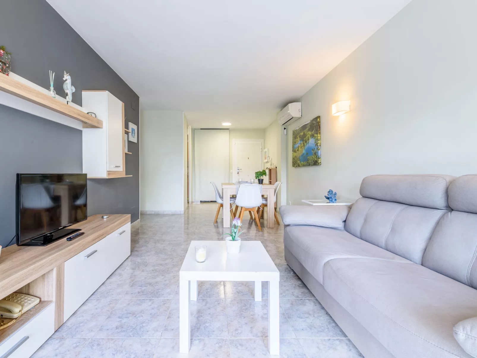 Village Park - Binnen