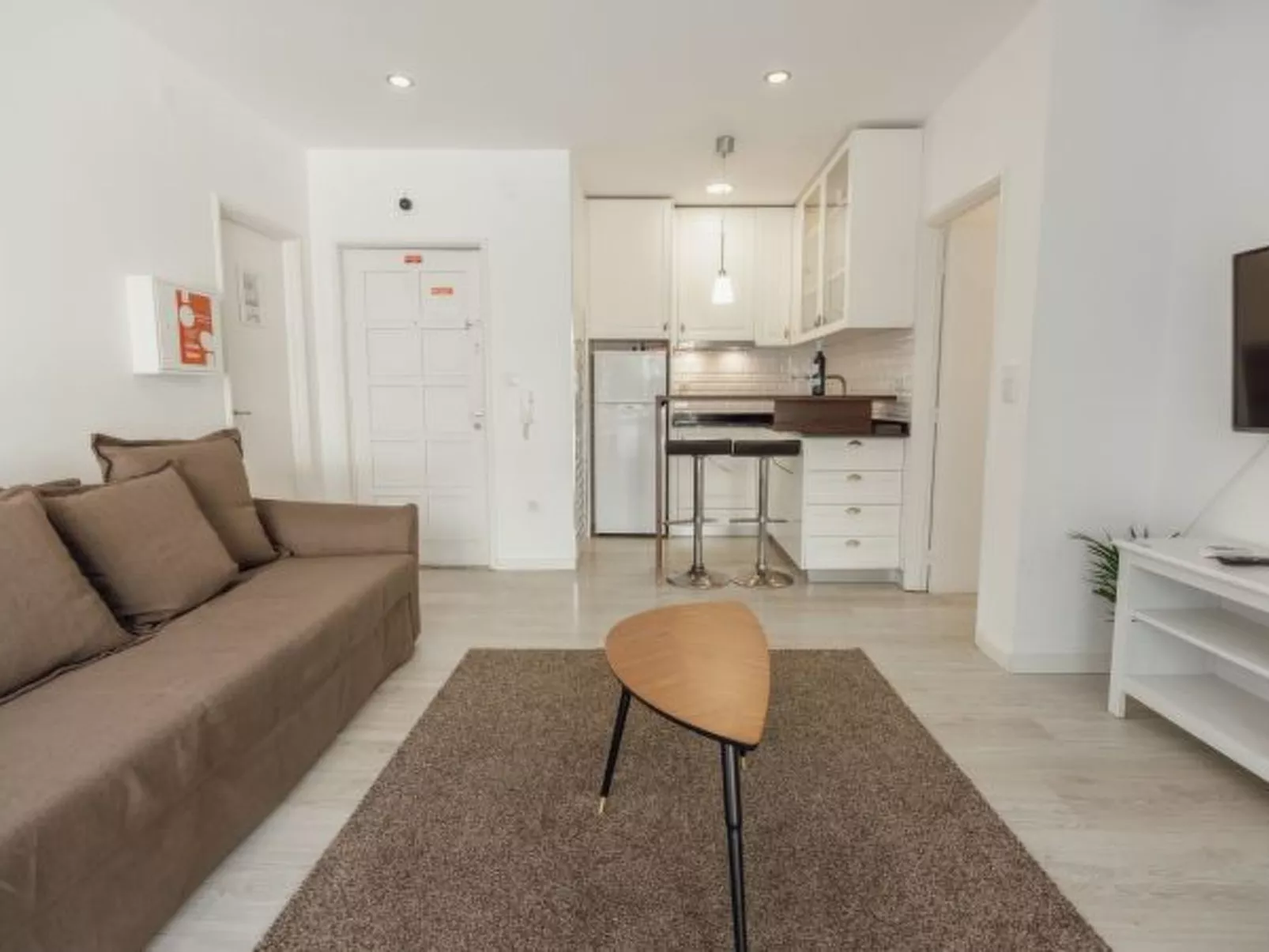 PATEO IN LAPA CITY CENTER by VACATIONY - Binnen