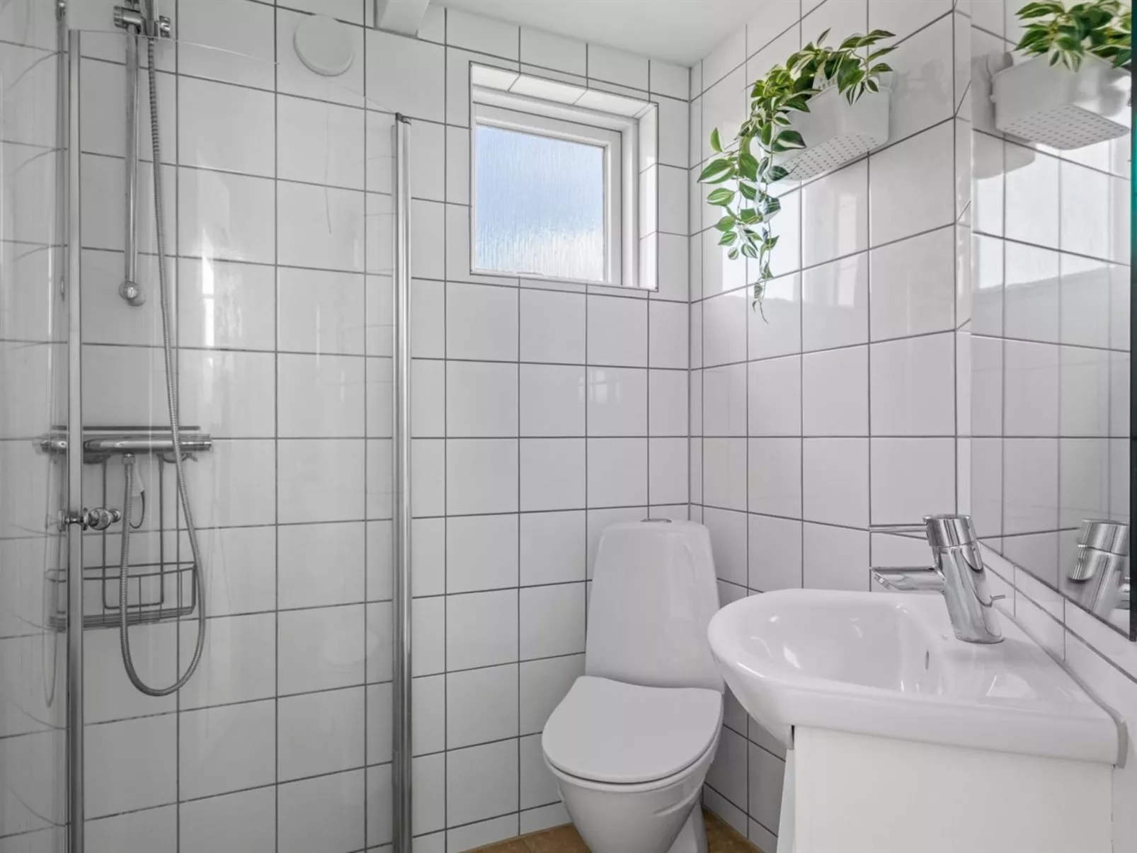 "Mildred" - 400m from the sea - Binnen