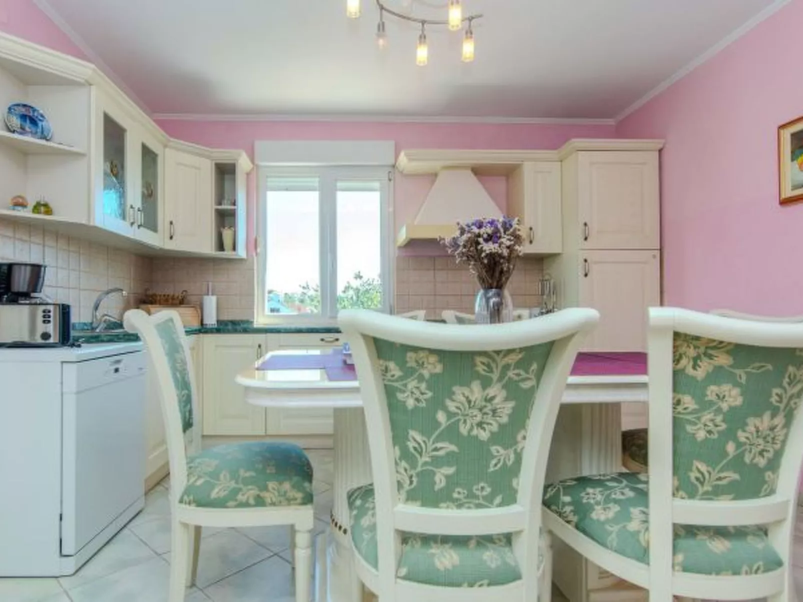 Villa Annamaria with large pool, Zadar - Image-tags.info