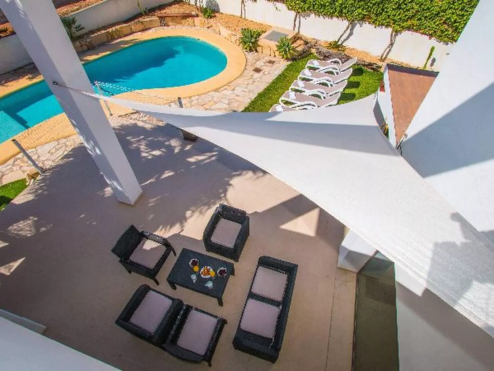 Villa Athos - PlusHolidays - Image-tags.info