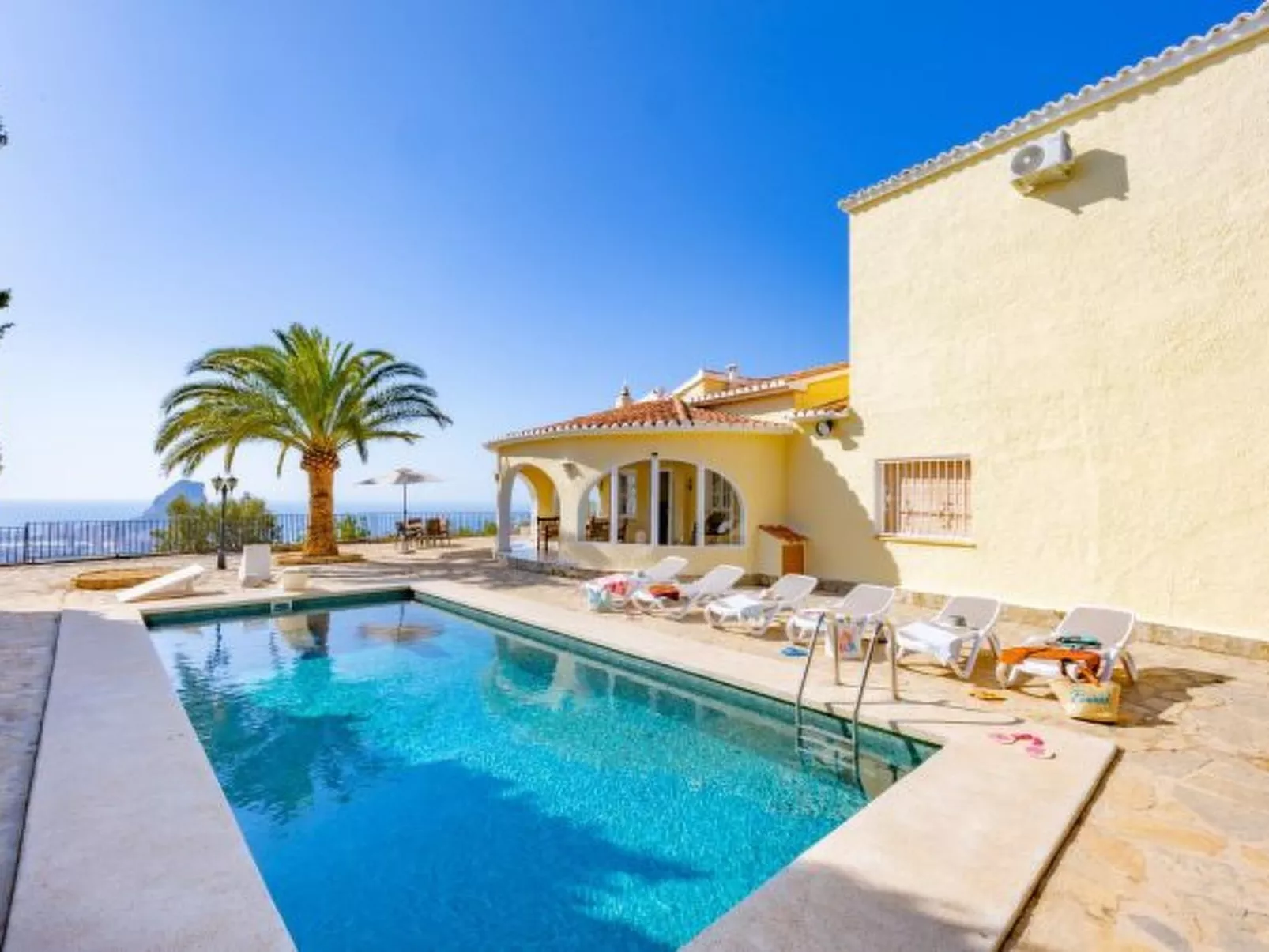 Villa Alicia - Plus - Image-tags.info