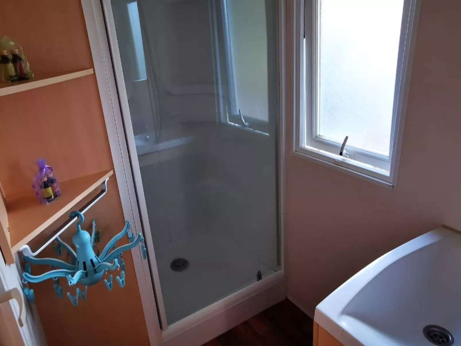 Smart Home Athen, Europapark, Rulantica ca. 15min - Image-tags.info