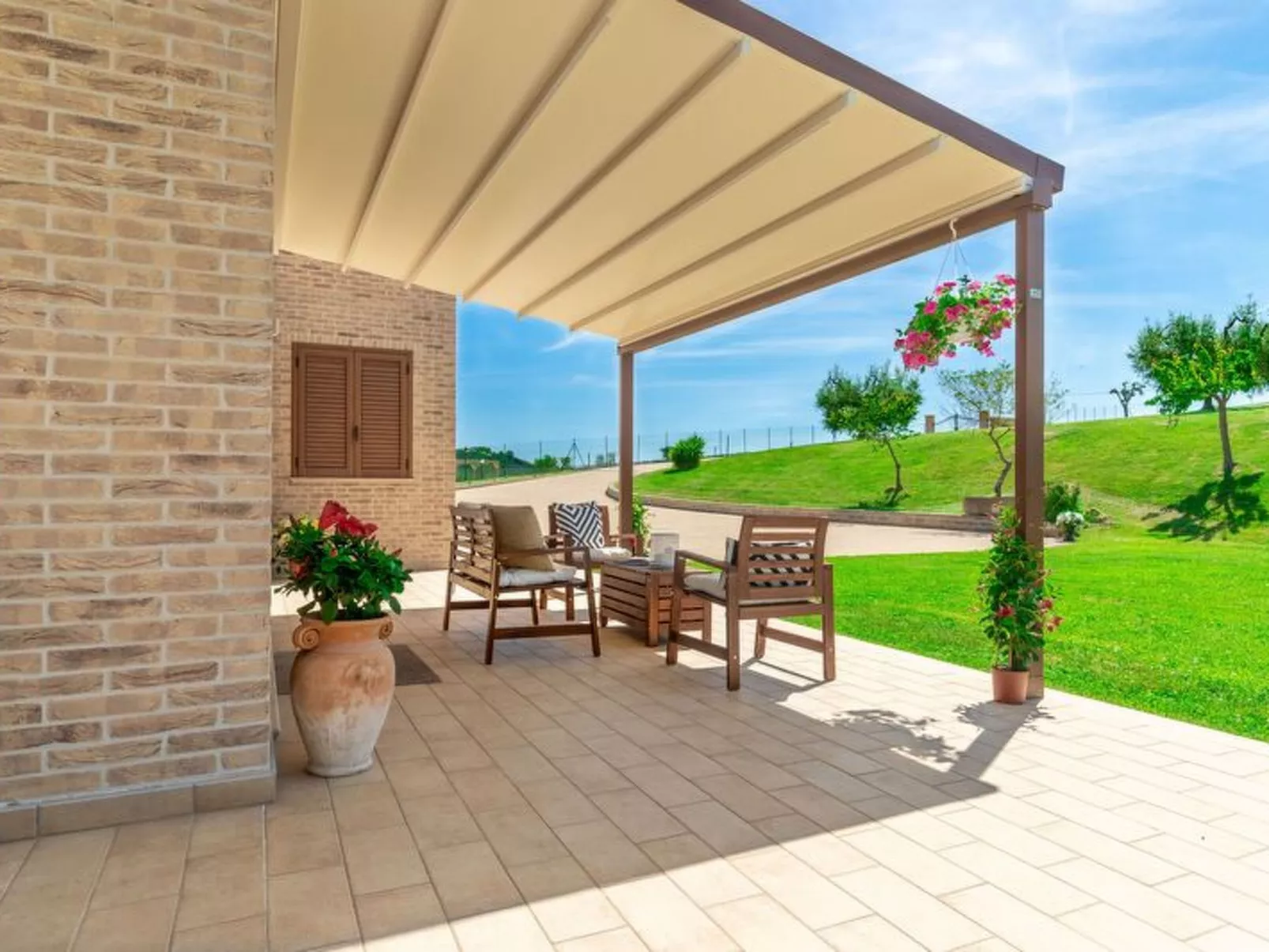 Villa Clair - Buiten