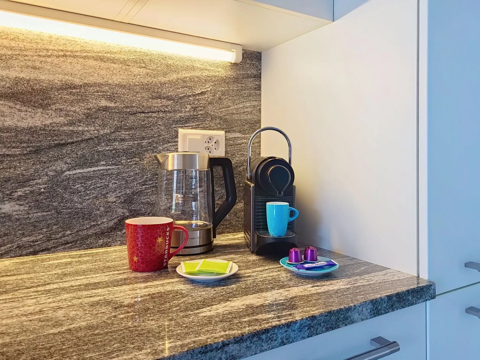 Apt. Hermosa - Binnen