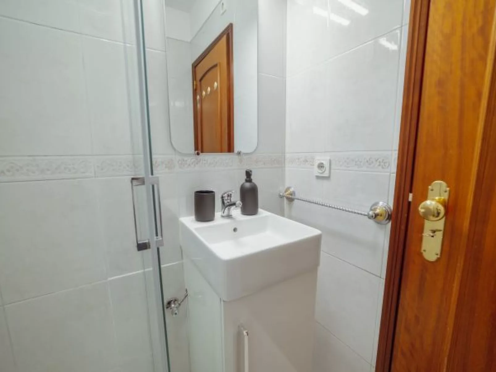 MATOSINHOS CENTER PREMIUM APARTMENT by VACATIONY - Binnen