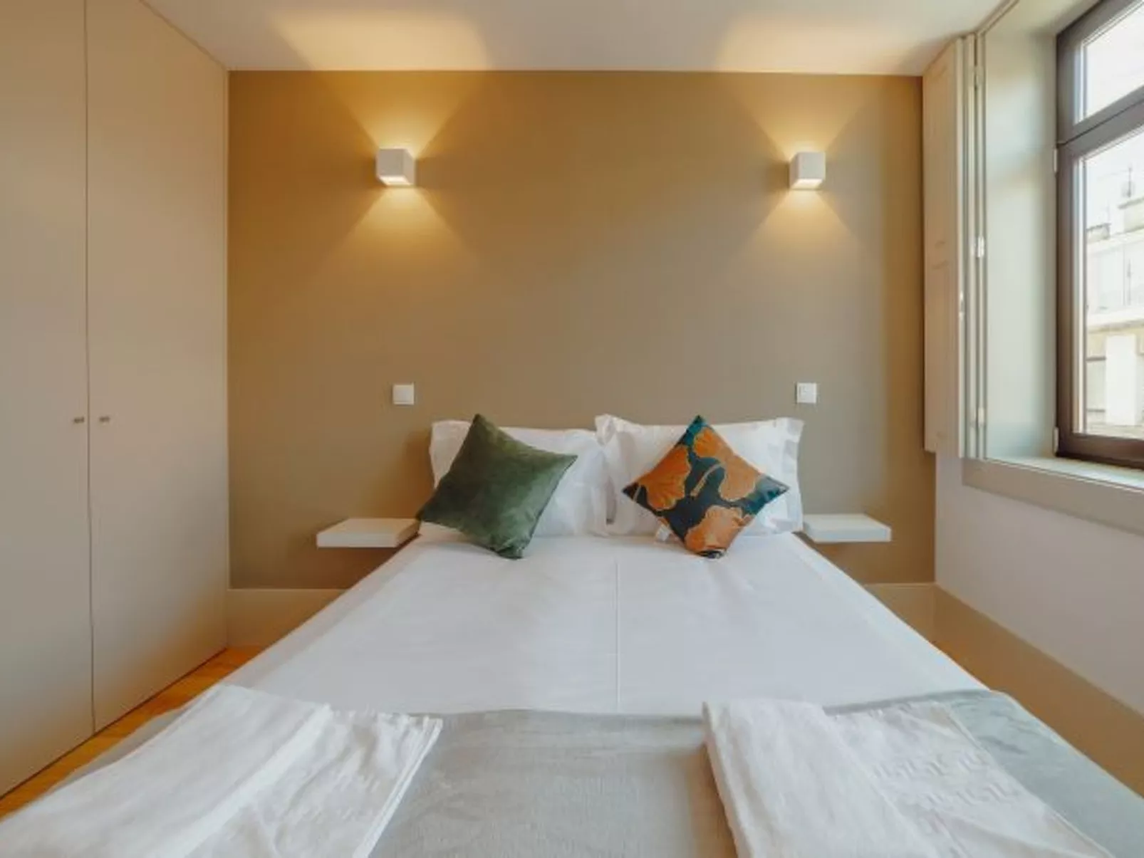 LEGACY OPORTO DESIGN APARTMENT H by VACATIONY - Binnen