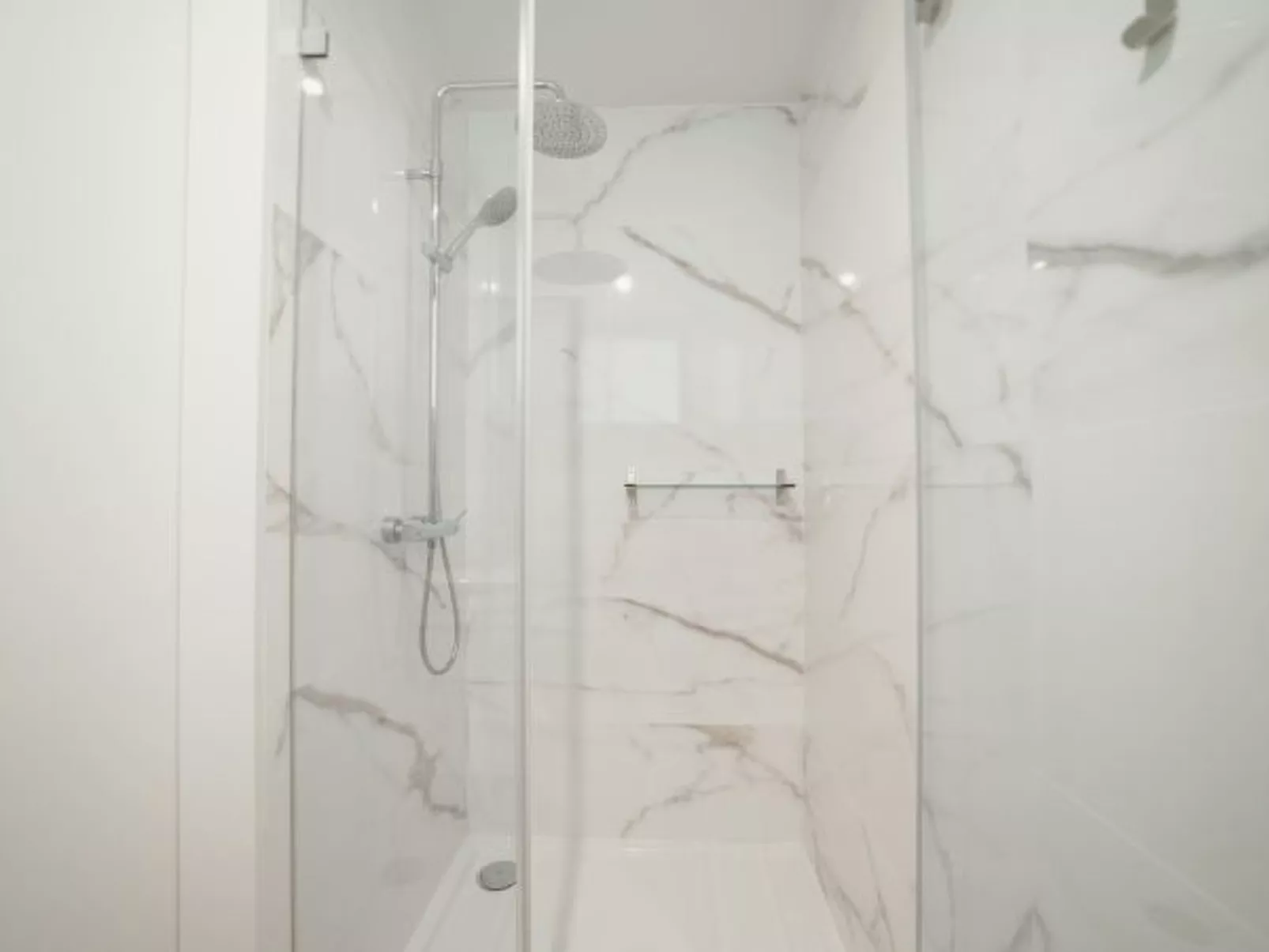 CARMO RESIDENCE PORTO - S. LUIS by VACATIONY - Binnen