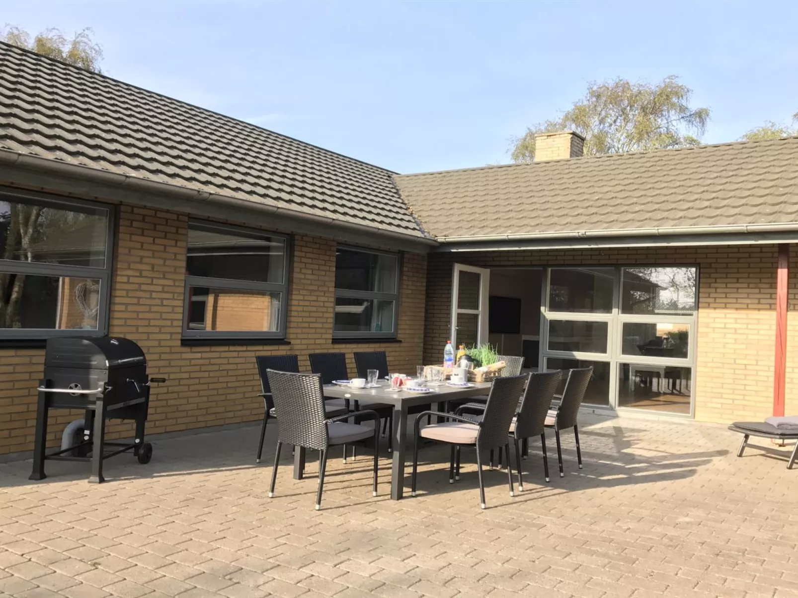 "Sana" - 2.5km from the sea - Buiten