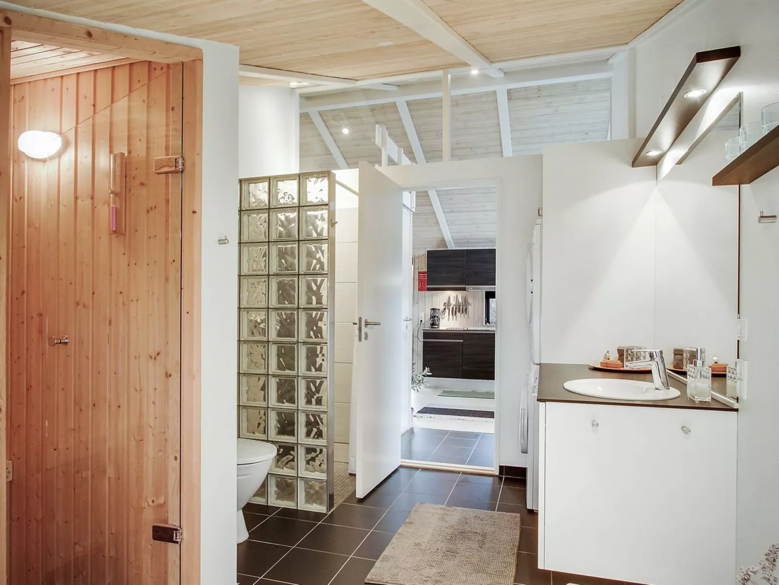 "Natalija" - 1.0km from the sea - Binnen