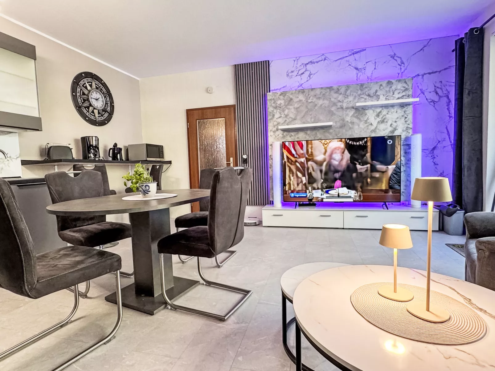 Glowe (GLW655) - Binnen