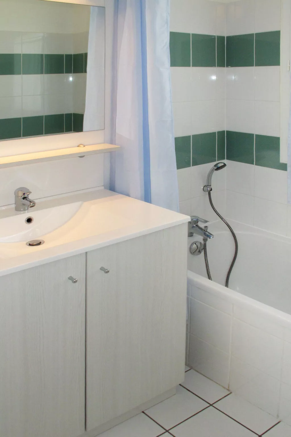 Le Domaine des Grands Lacs - Binnen