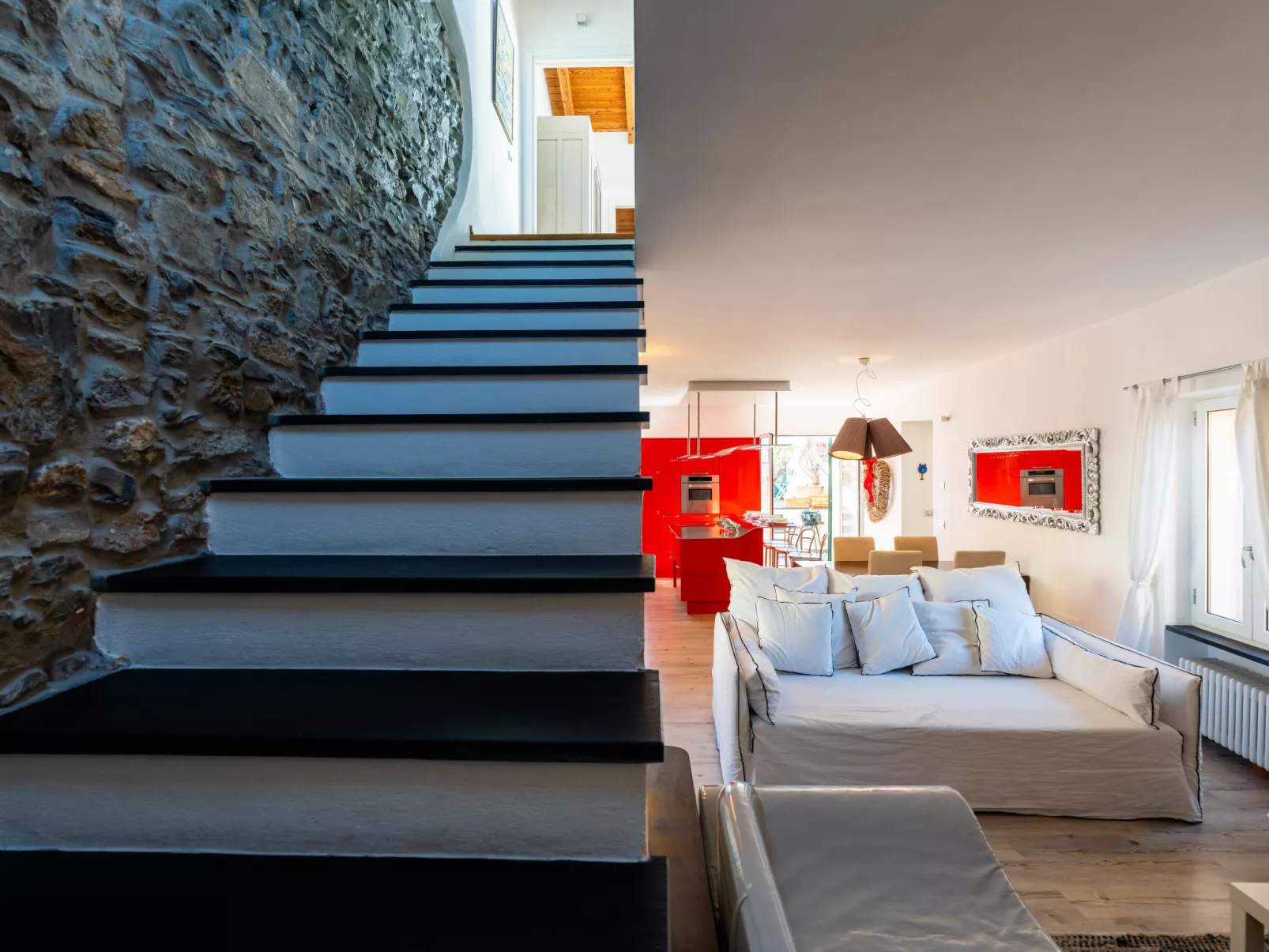 Terrazza con glicine - Binnen