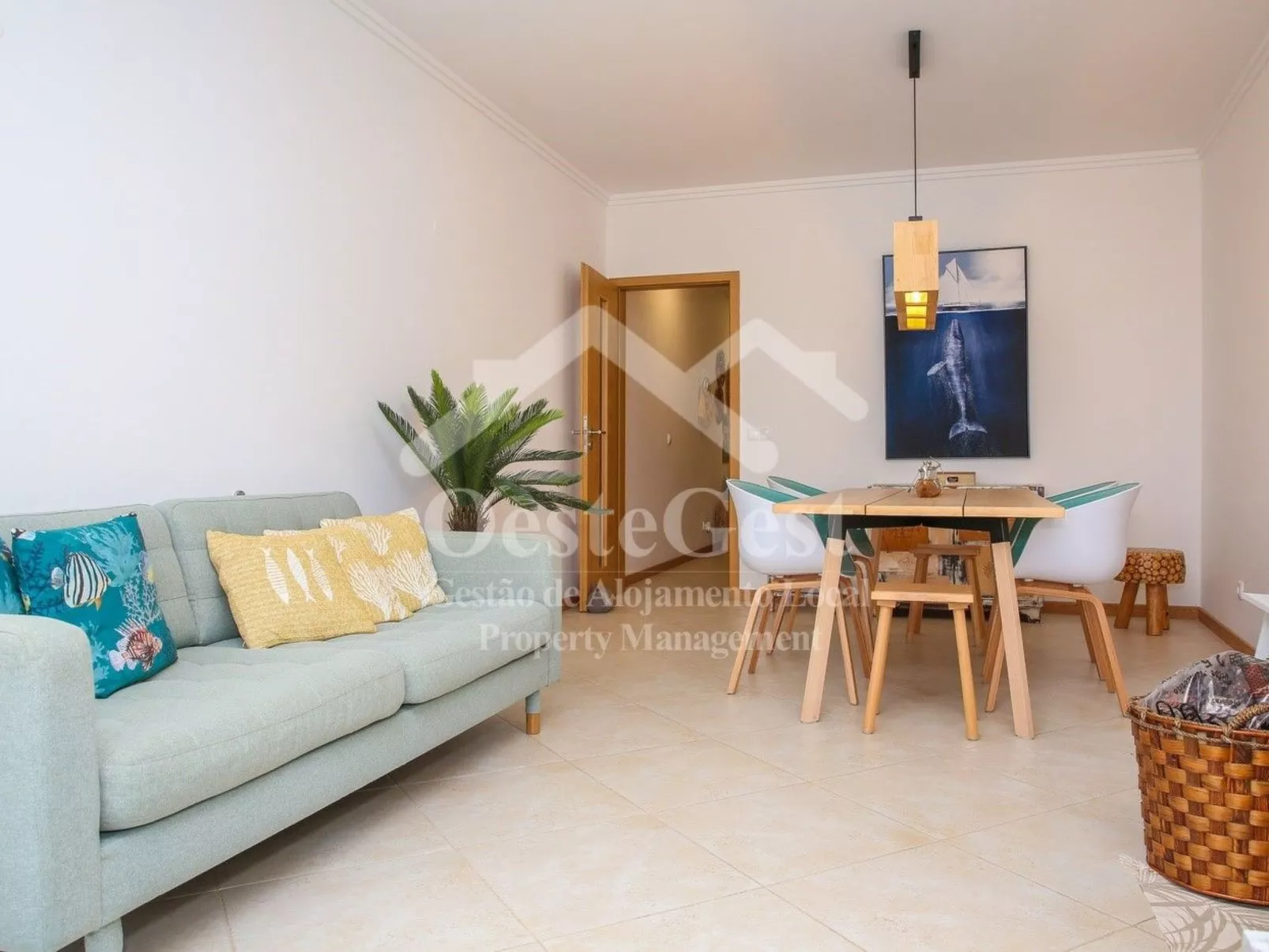 Haus Menezes - Binnen