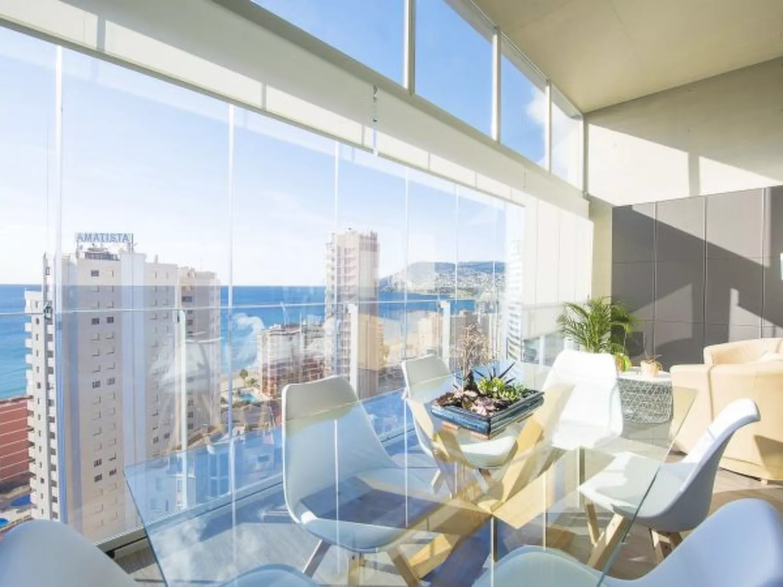 Apartment Natsu - PlusHolidays - Image-tags.info