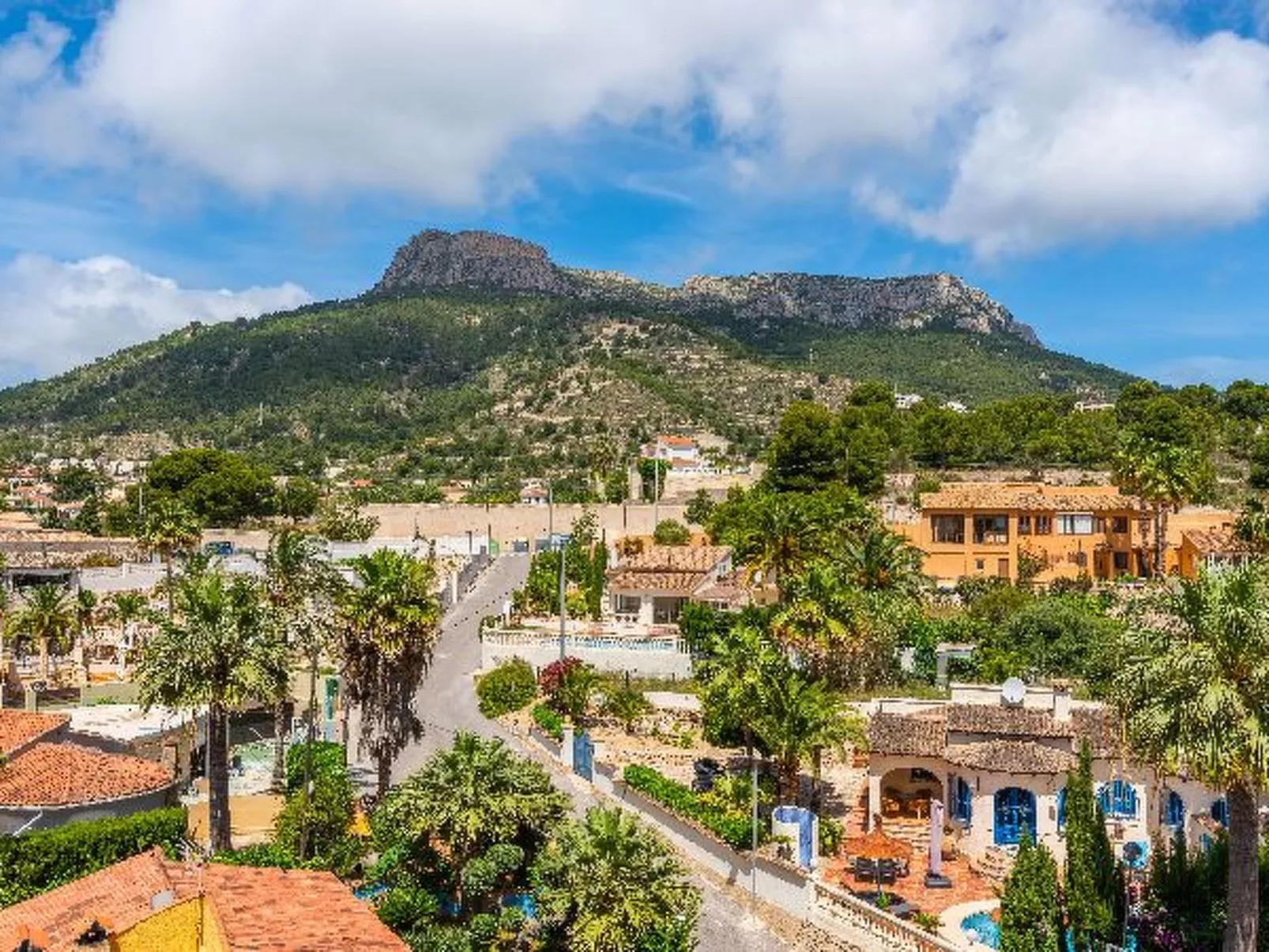 Apartment Happy -  PlusHolidays - Image-tags.info