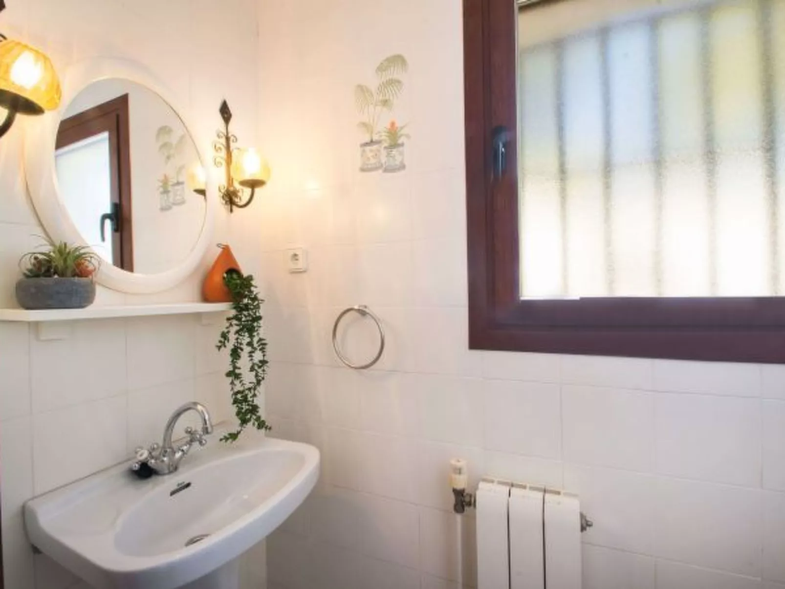 Villa Moskoa - PlusHolidays - Image-tags.info