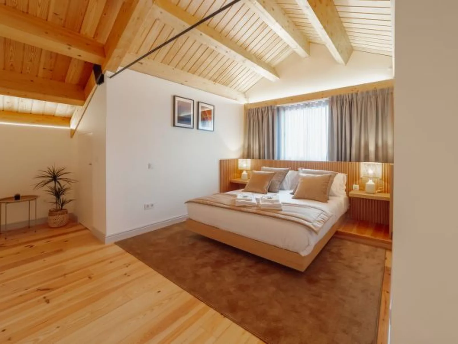 HEART OF PORTO APARTMENT E DUPLEX by VACATIONY - Binnen